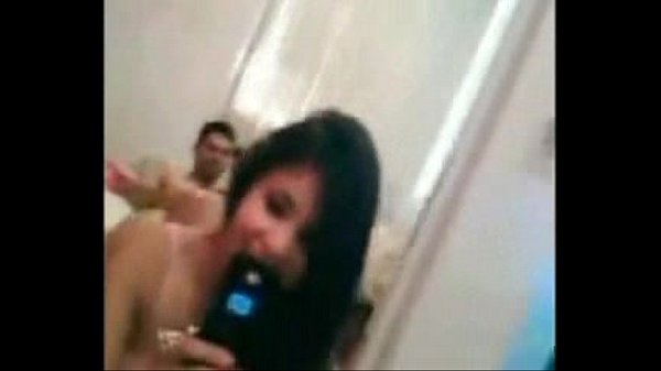 Miss Universitária perde celular e vídeo porno caiu na net
